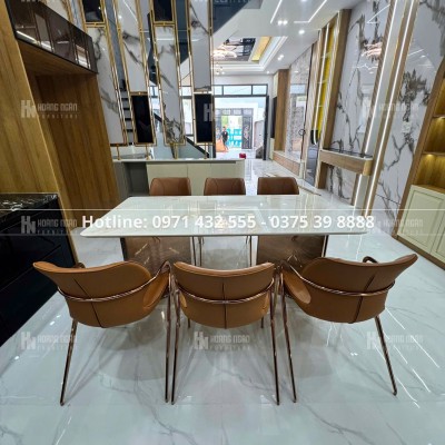 Bộ bàn ăn mặt đá ghế da bò HN06